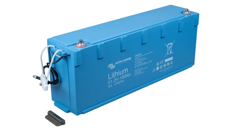 Victron - BAT548110620 - LiFePO4 Battery 51,2V_100Ah NG - Angled Top View